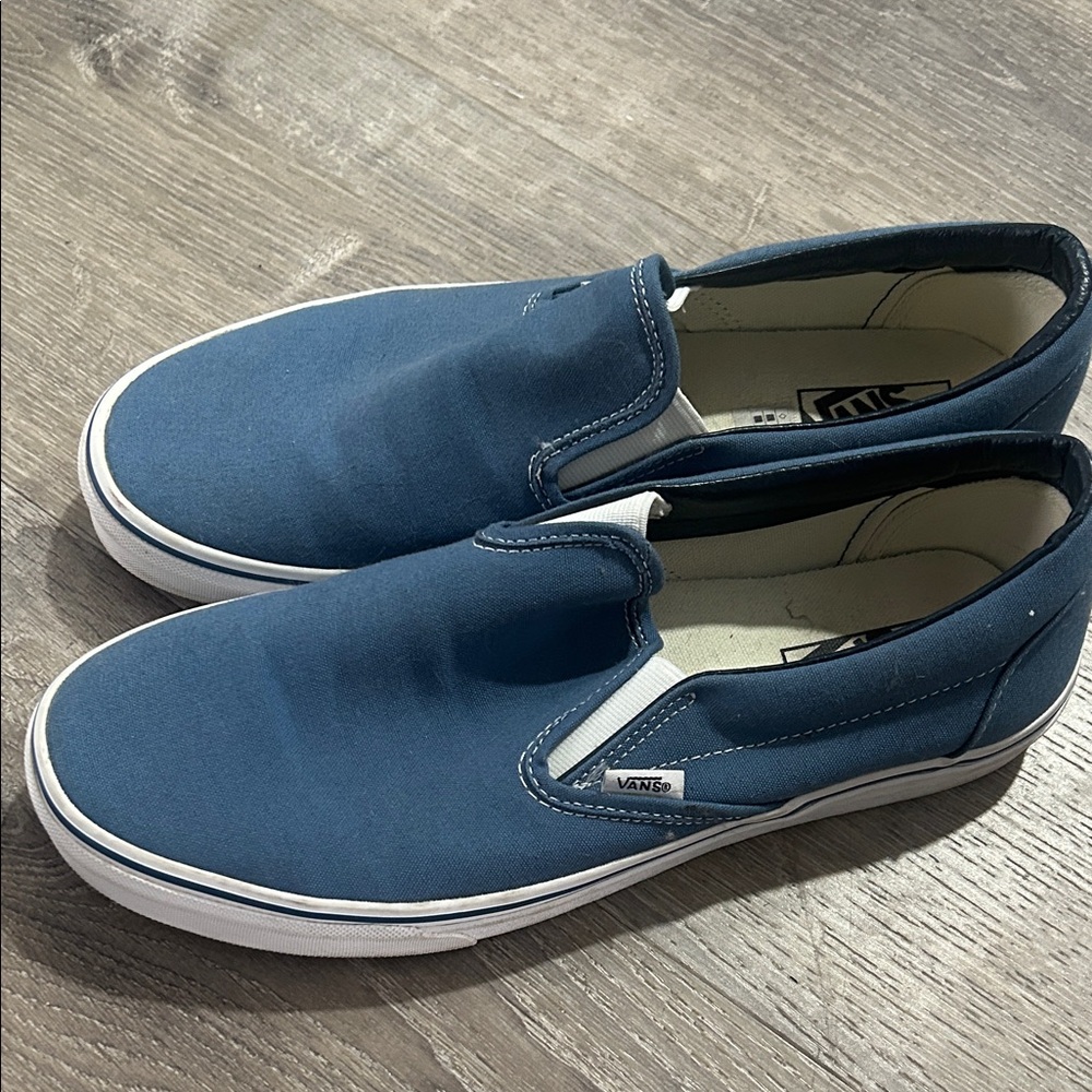 Vans Men's Classic Navy Slip-On Loafers